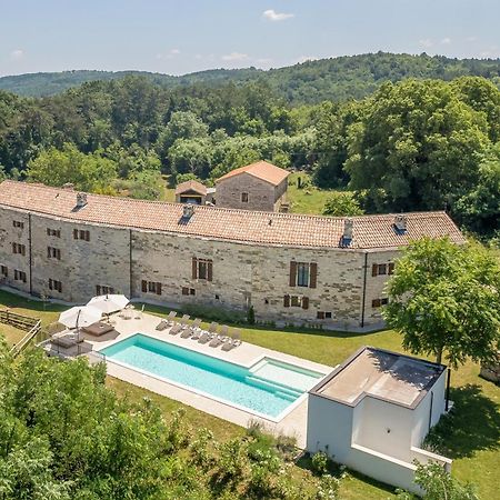 Villas Martincici With Large Pool Grožnjan Εξωτερικό φωτογραφία