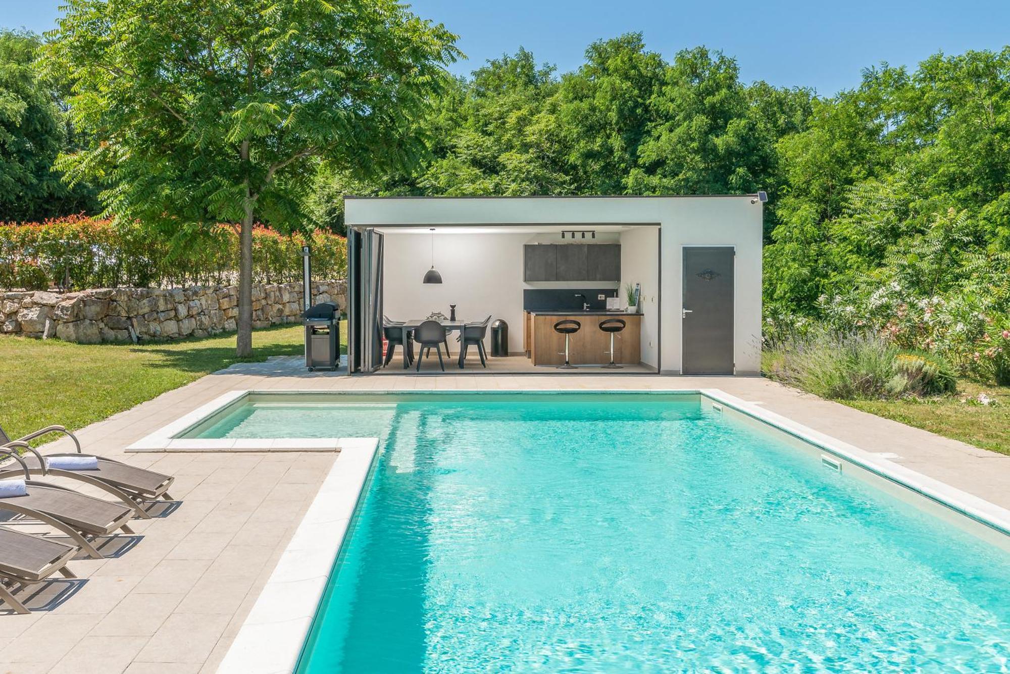 Villas Martincici With Large Pool Grožnjan Εξωτερικό φωτογραφία