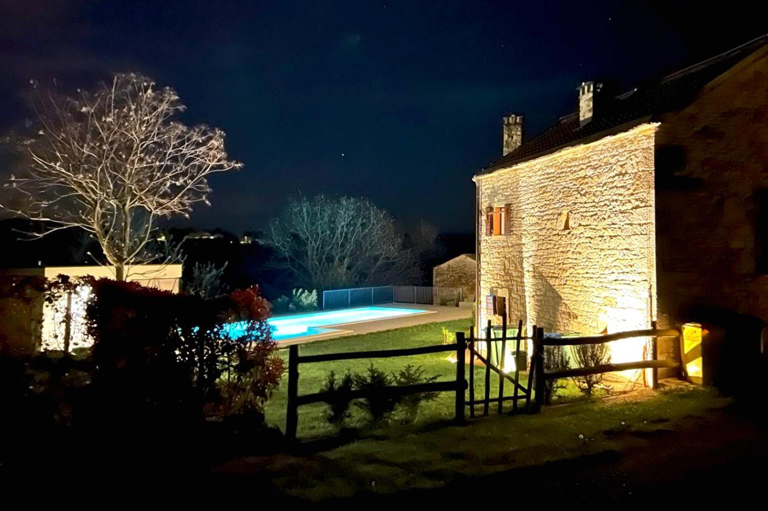 Villas Martincici With Large Pool Grožnjan Εξωτερικό φωτογραφία